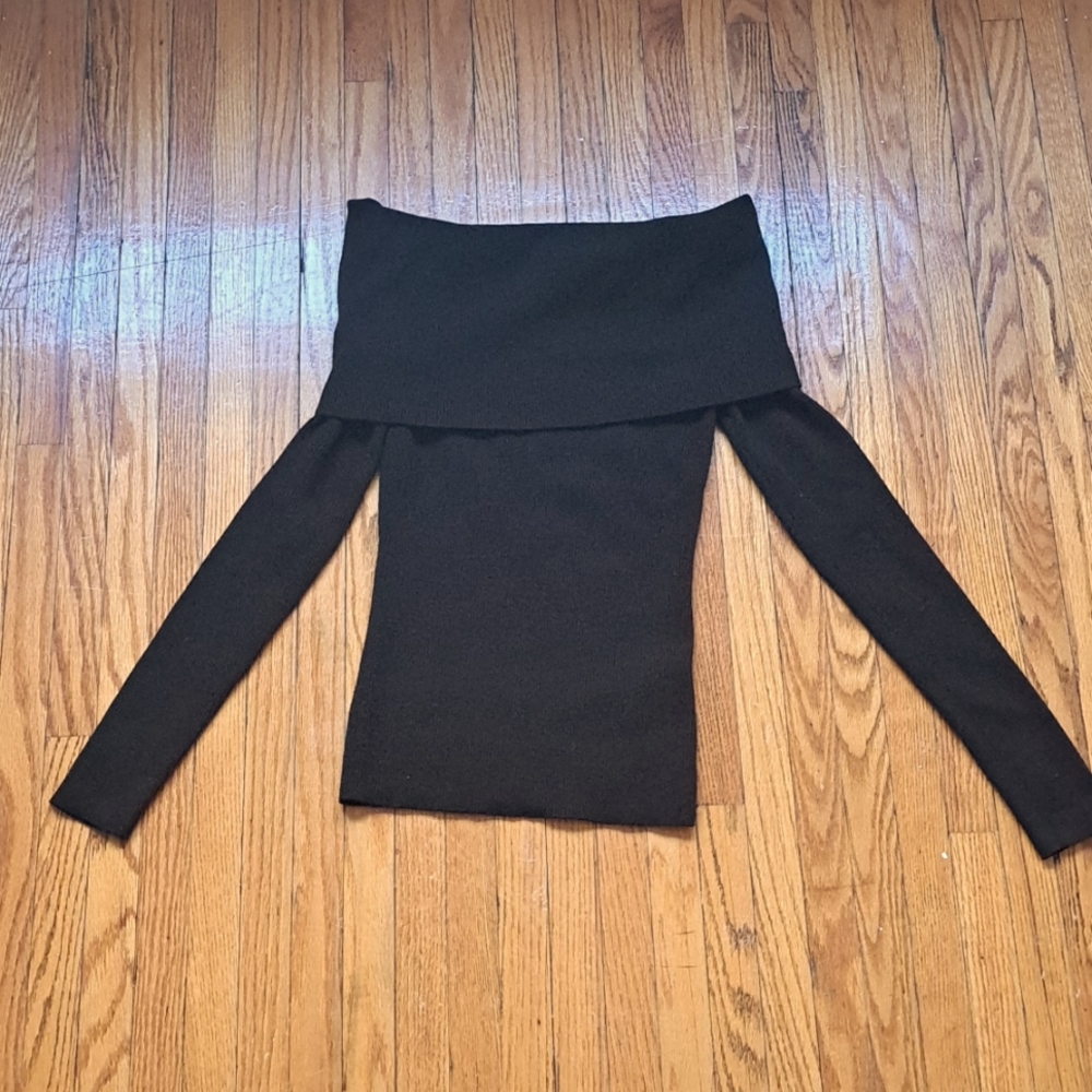 Off the shoulder wilfred top aritzia